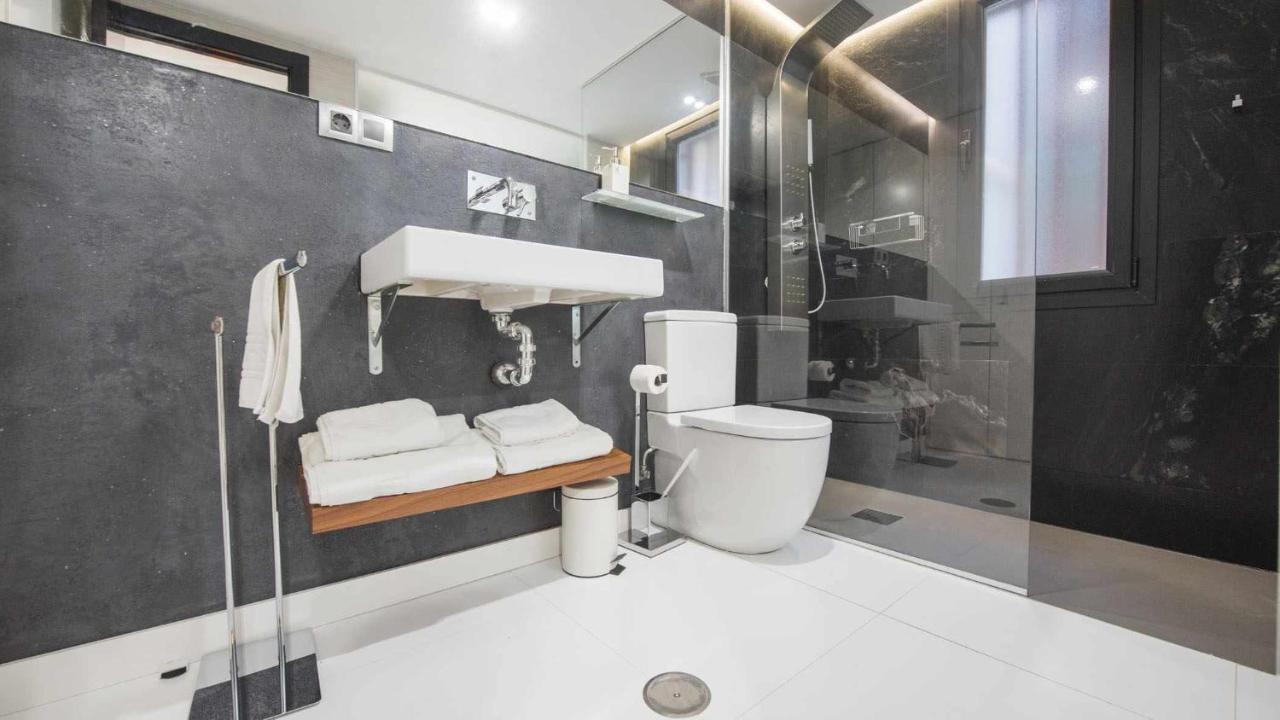Apartamento Deluxe Cerca De La Catedral By Toledo Ap Buitenkant foto